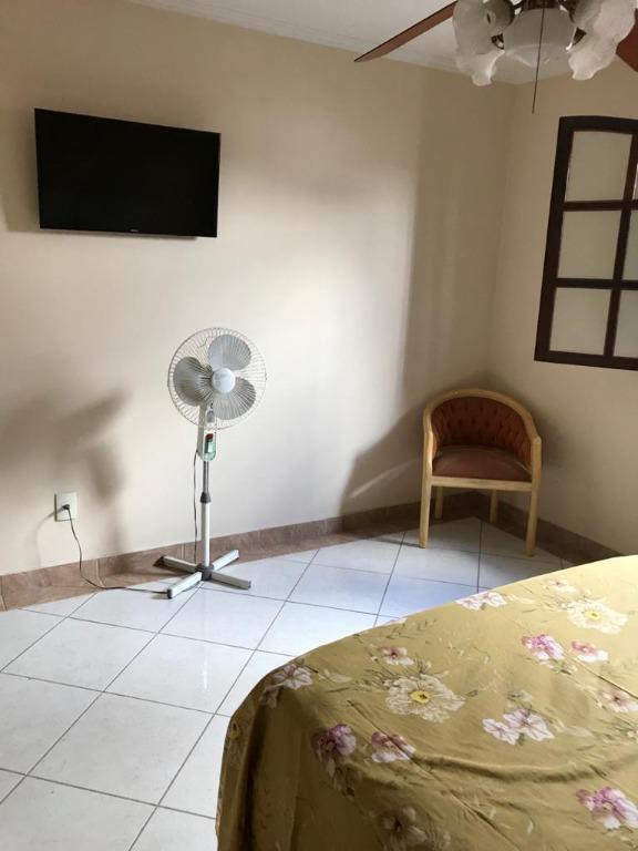 Sobrado à venda com 3 quartos, 330m² - Foto 18