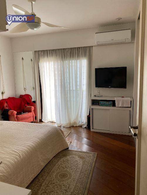 Apartamento à venda com 3 quartos, 217m² - Foto 10