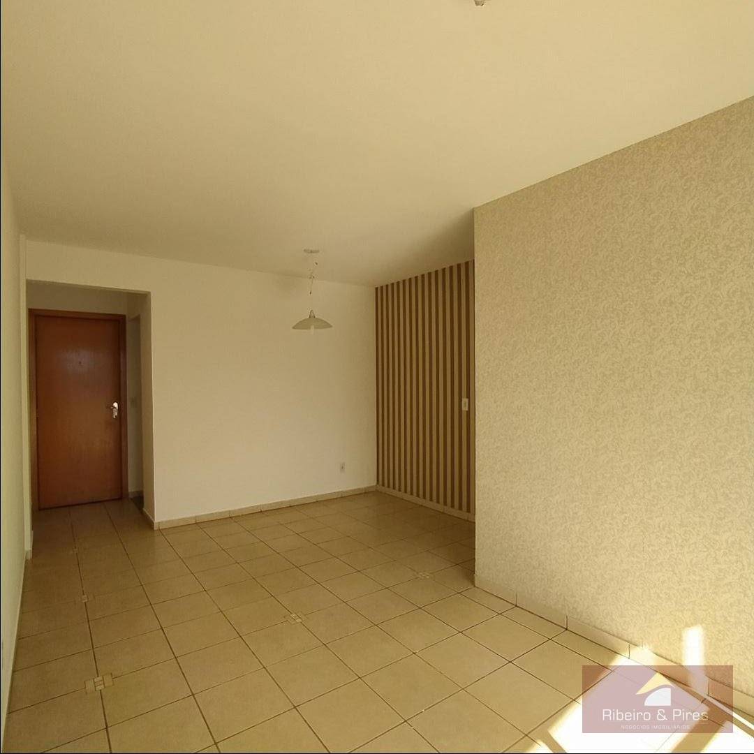 Apartamento à venda com 3 quartos, 72m² - Foto 3