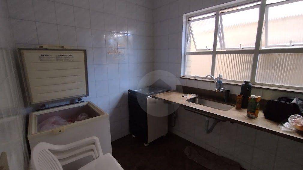 Apartamento à venda com 4 quartos, 158m² - Foto 22