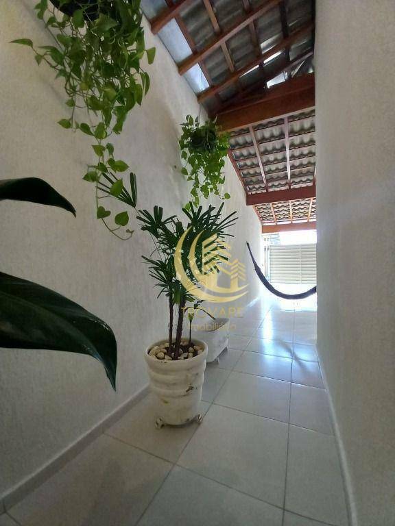 Casa à venda com 2 quartos, 110m² - Foto 3