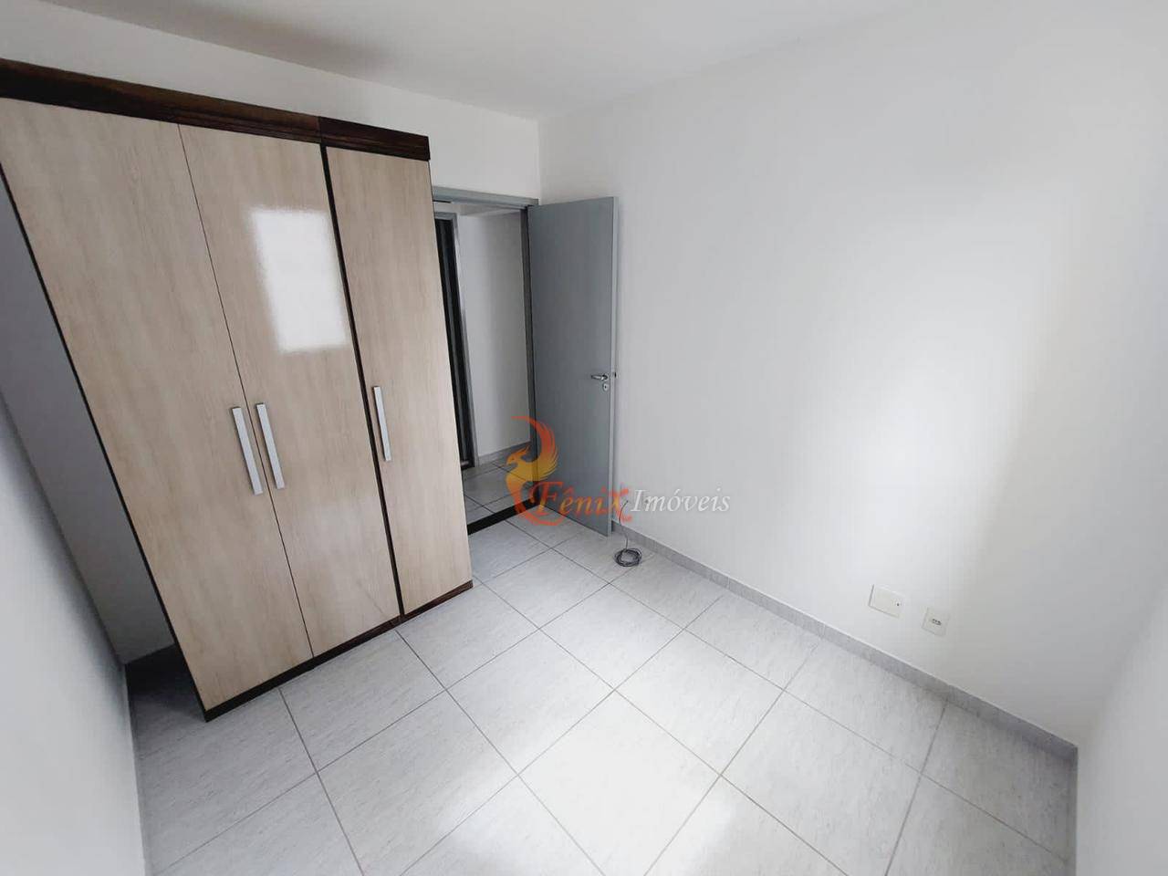 Apartamento à venda com 3 quartos, 73m² - Foto 11