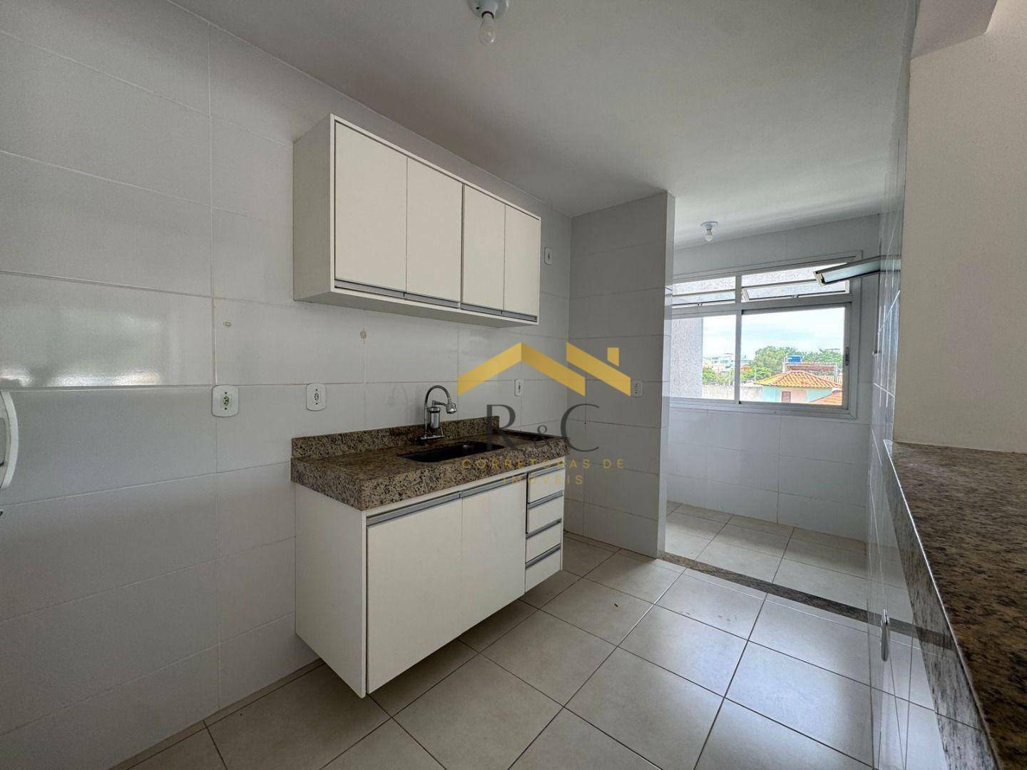 Apartamento à venda com 2 quartos, 70m² - Foto 6