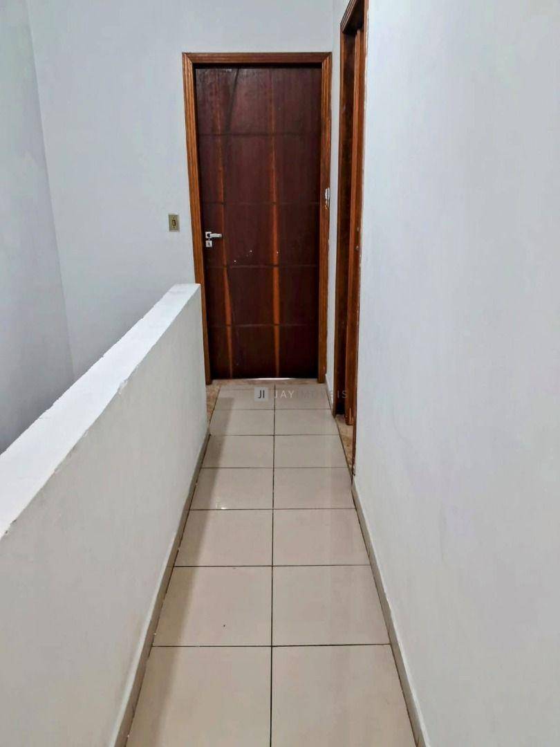 Sobrado à venda com 2 quartos, 120m² - Foto 19