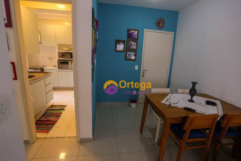 Apartamento à venda com 2 quartos, 68m² - Foto 3