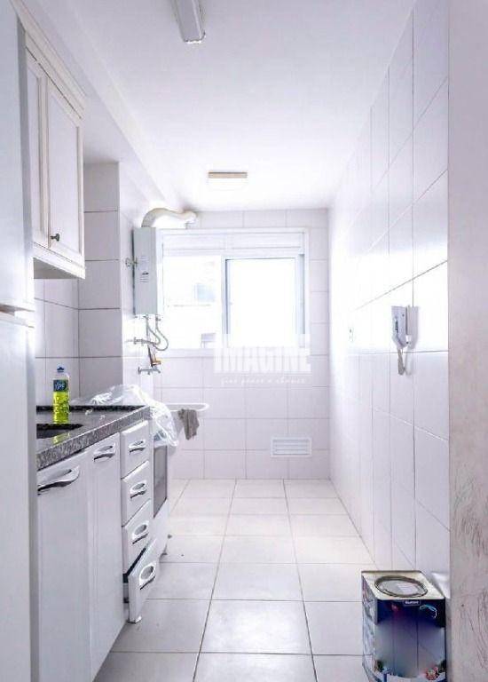 Apartamento à venda com 2 quartos, 60m² - Foto 7