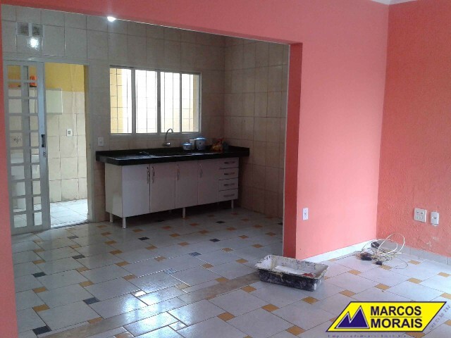 Casa à venda com 2 quartos, 90m² - Foto 17