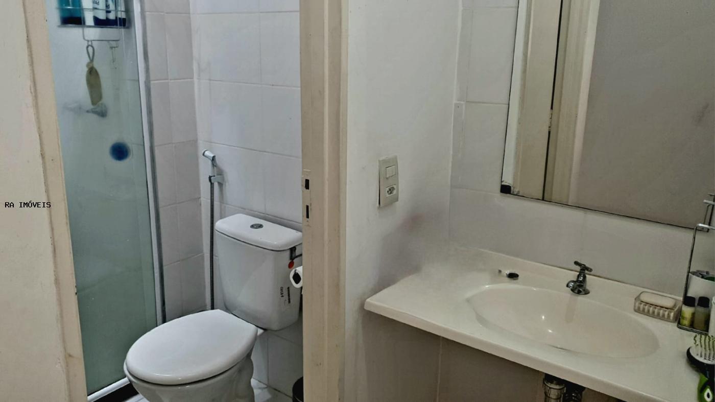 Apartamento à venda com 2 quartos, 56m² - Foto 15