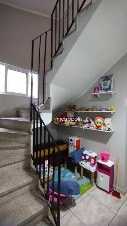 Sobrado à venda com 3 quartos, 213m² - Foto 12