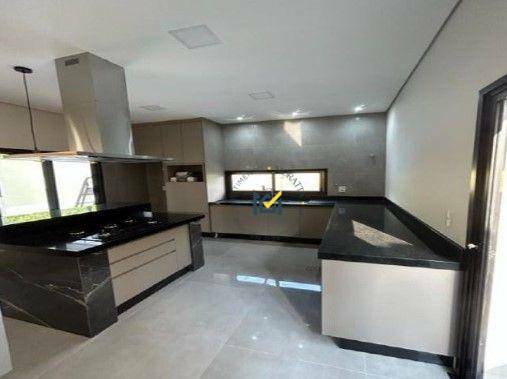 Casa de Condomínio para alugar com 3 quartos, 182m² - Foto 4