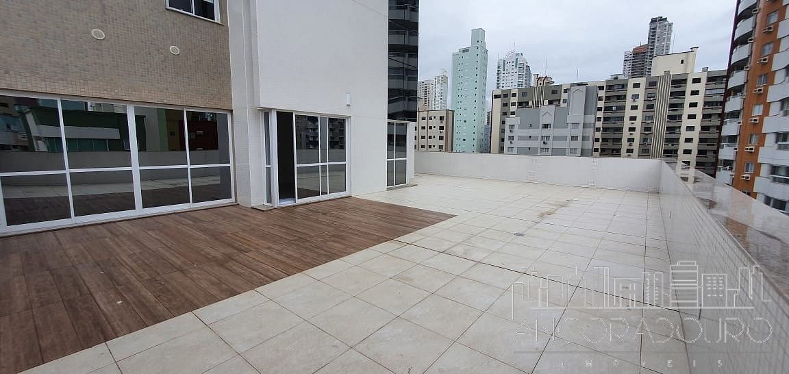 Apartamento à venda com 4 quartos, 353m² - Foto 39