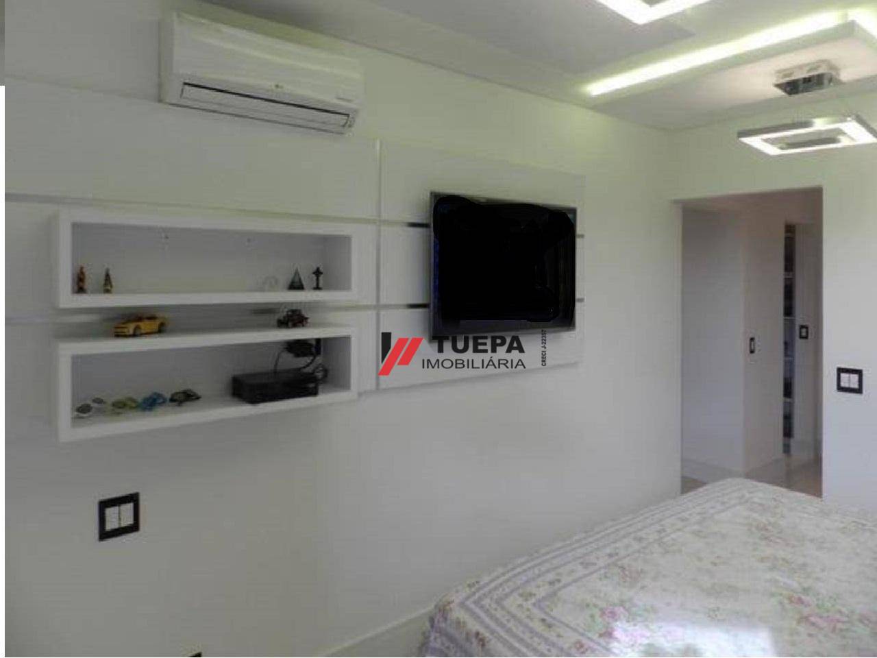 Apartamento à venda com 4 quartos, 240m² - Foto 6