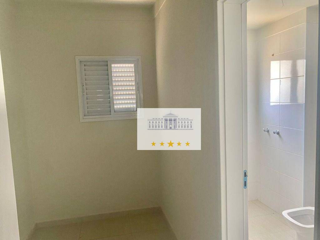 Cobertura à venda com 3 quartos, 220m² - Foto 2