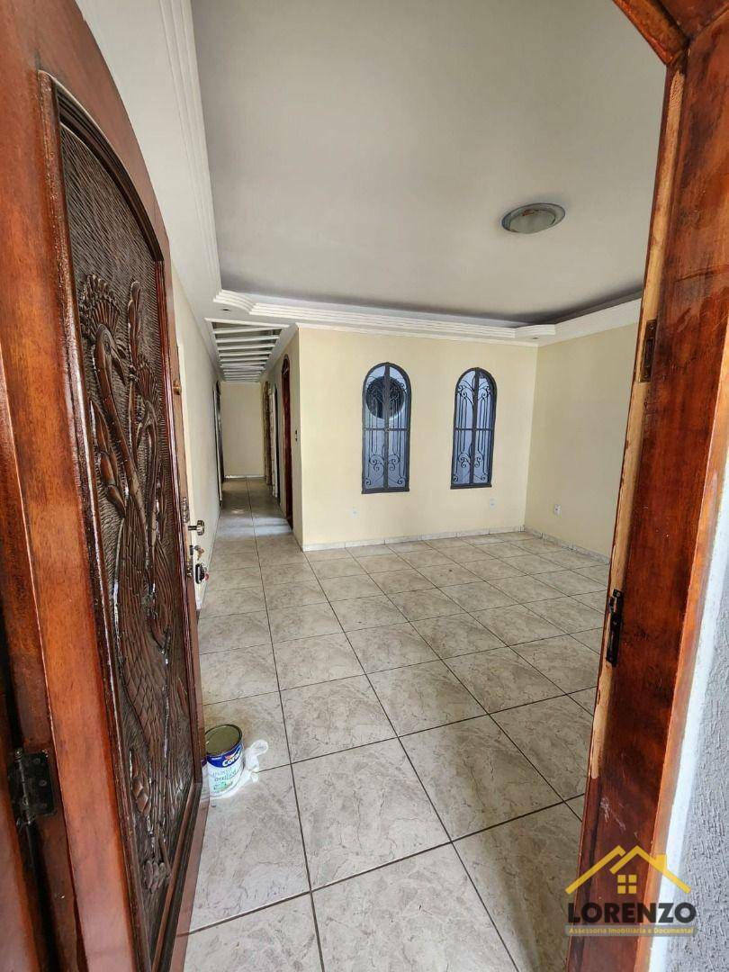 Sobrado à venda com 3 quartos, 354m² - Foto 13