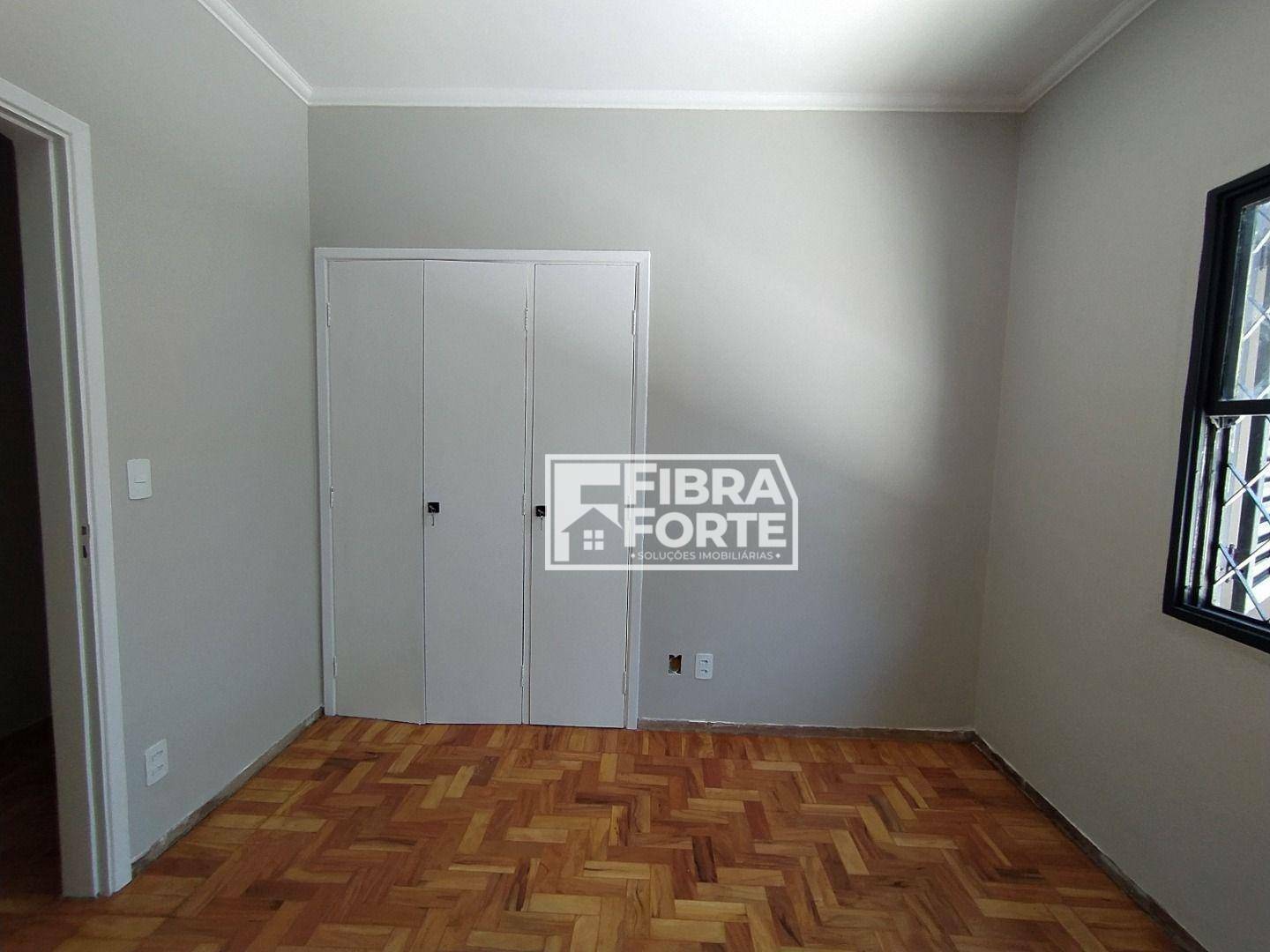 Casa à venda com 3 quartos, 162m² - Foto 12