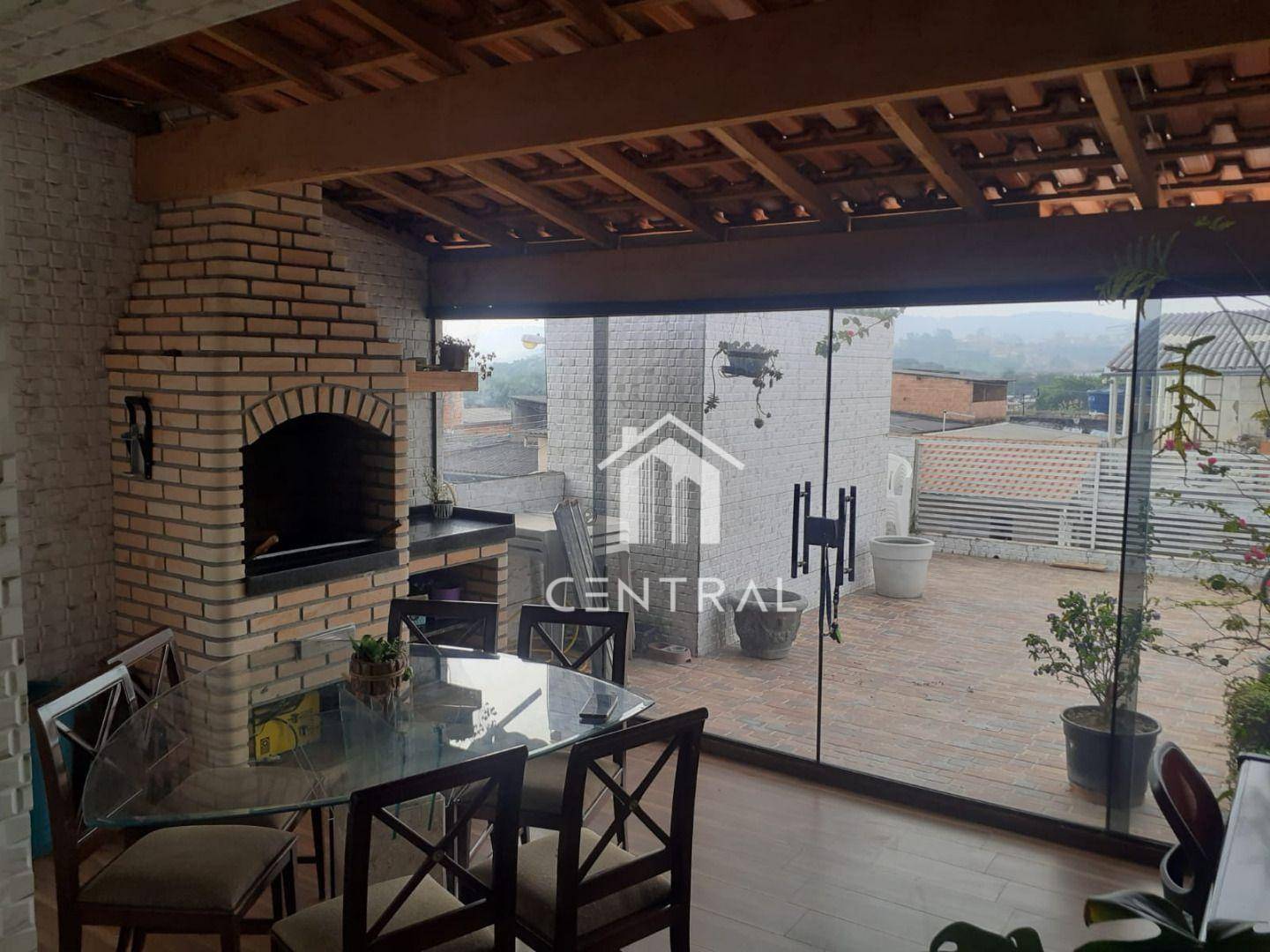 Sobrado, 6 quartos, 330 m² - Foto 2