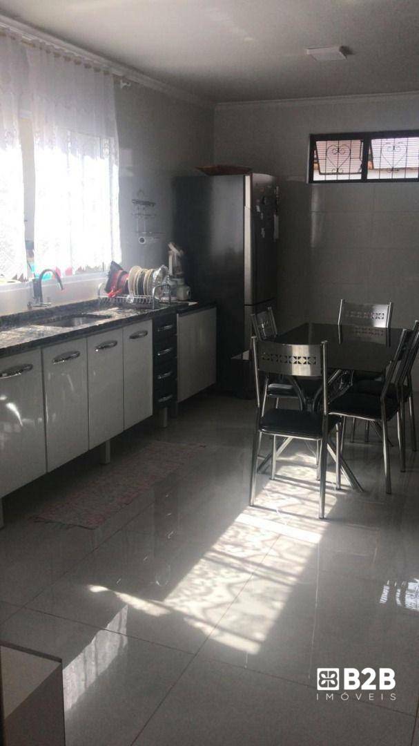 Casa à venda com 3 quartos, 152m² - Foto 13