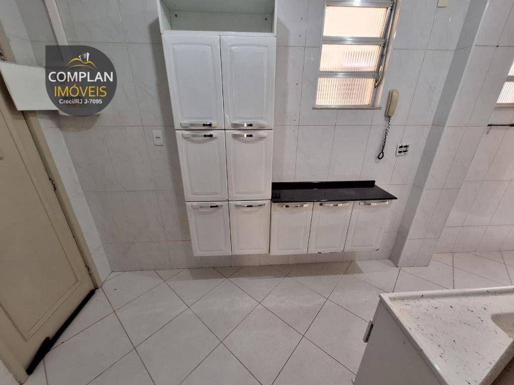 Apartamento à venda com 2 quartos, 105m² - Foto 14