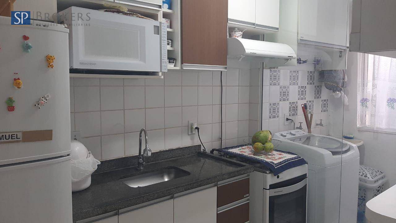 Apartamento à venda com 2 quartos, 46m² - Foto 2