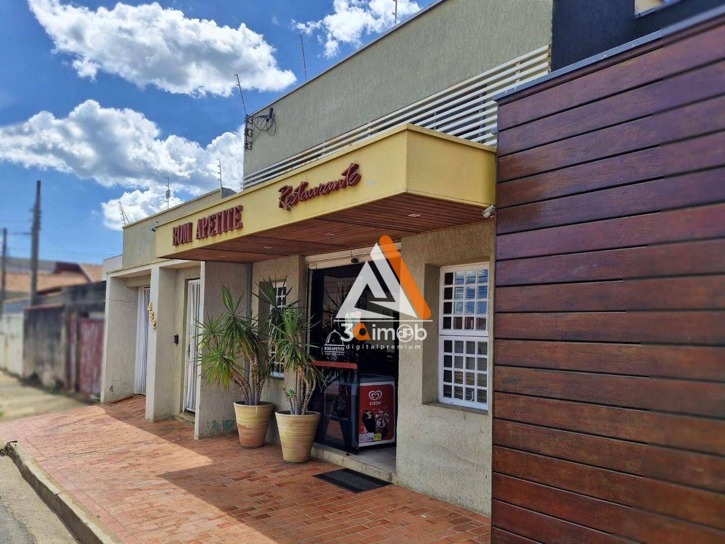 Casa, 2 quartos, 230 m² - Foto 1