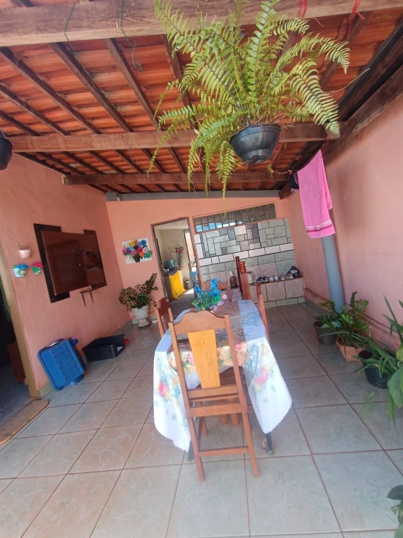 Casa à venda com 2 quartos, 300M2 - Foto 5