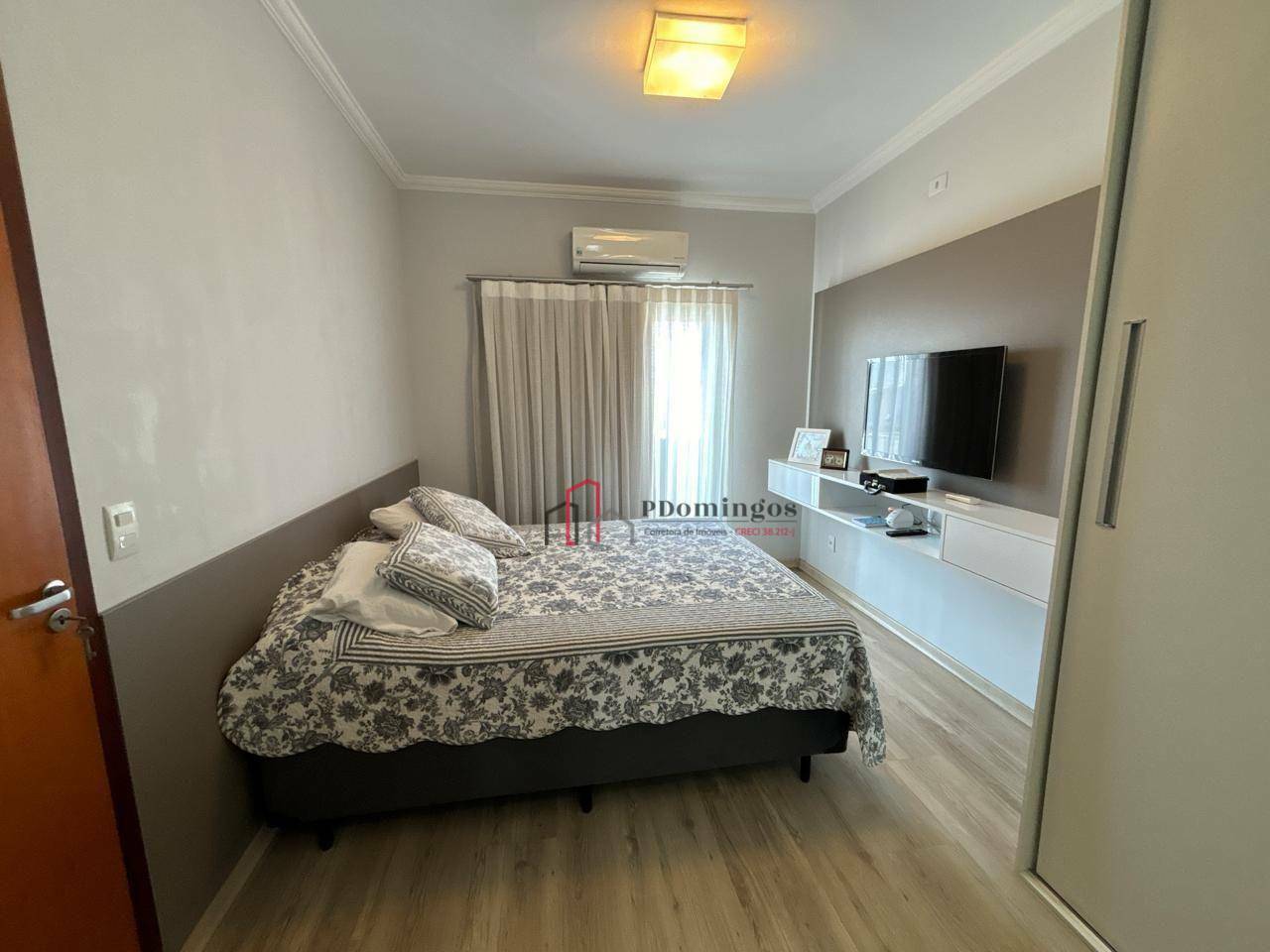 Sobrado à venda com 3 quartos, 190m² - Foto 4