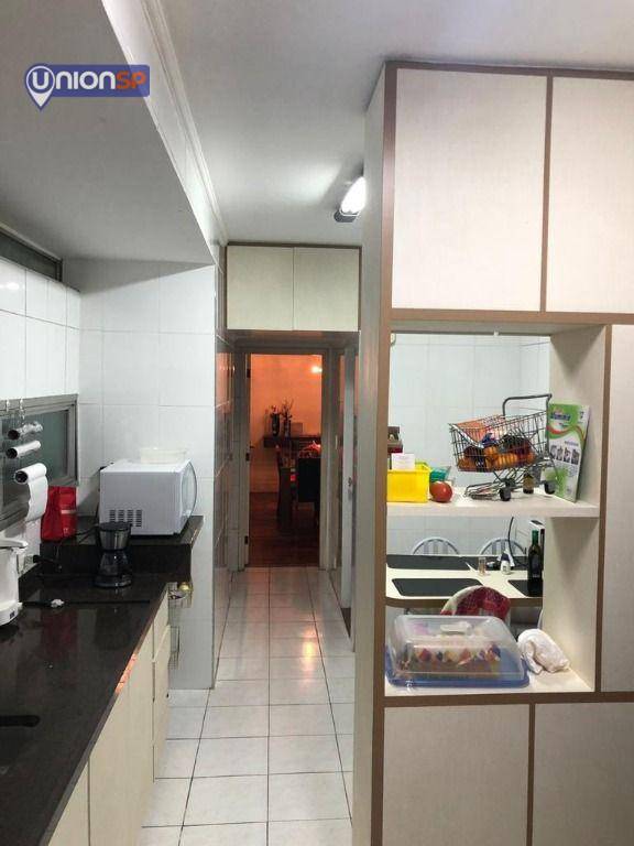 Apartamento à venda com 3 quartos, 167m² - Foto 17