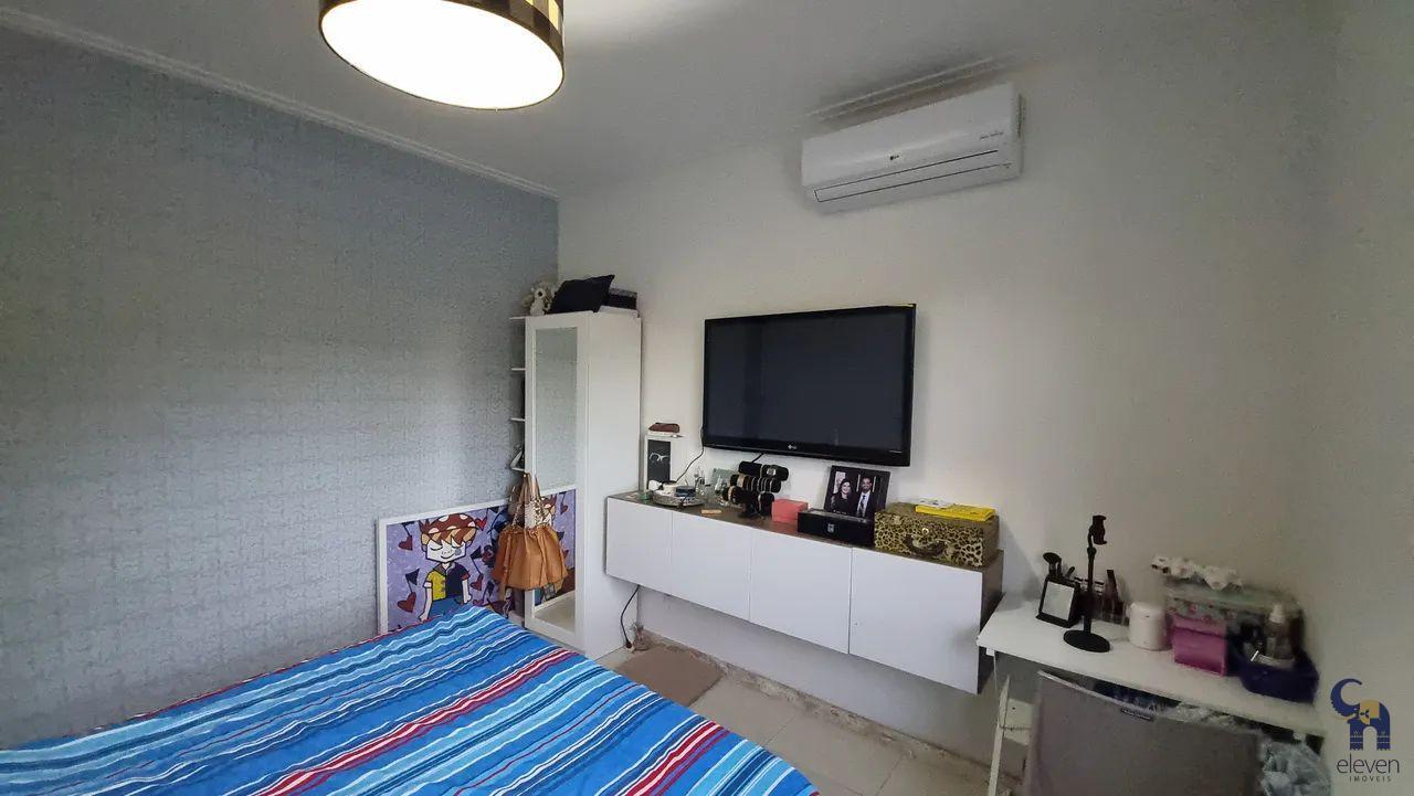 Casa à venda com 3 quartos, 180m² - Foto 9