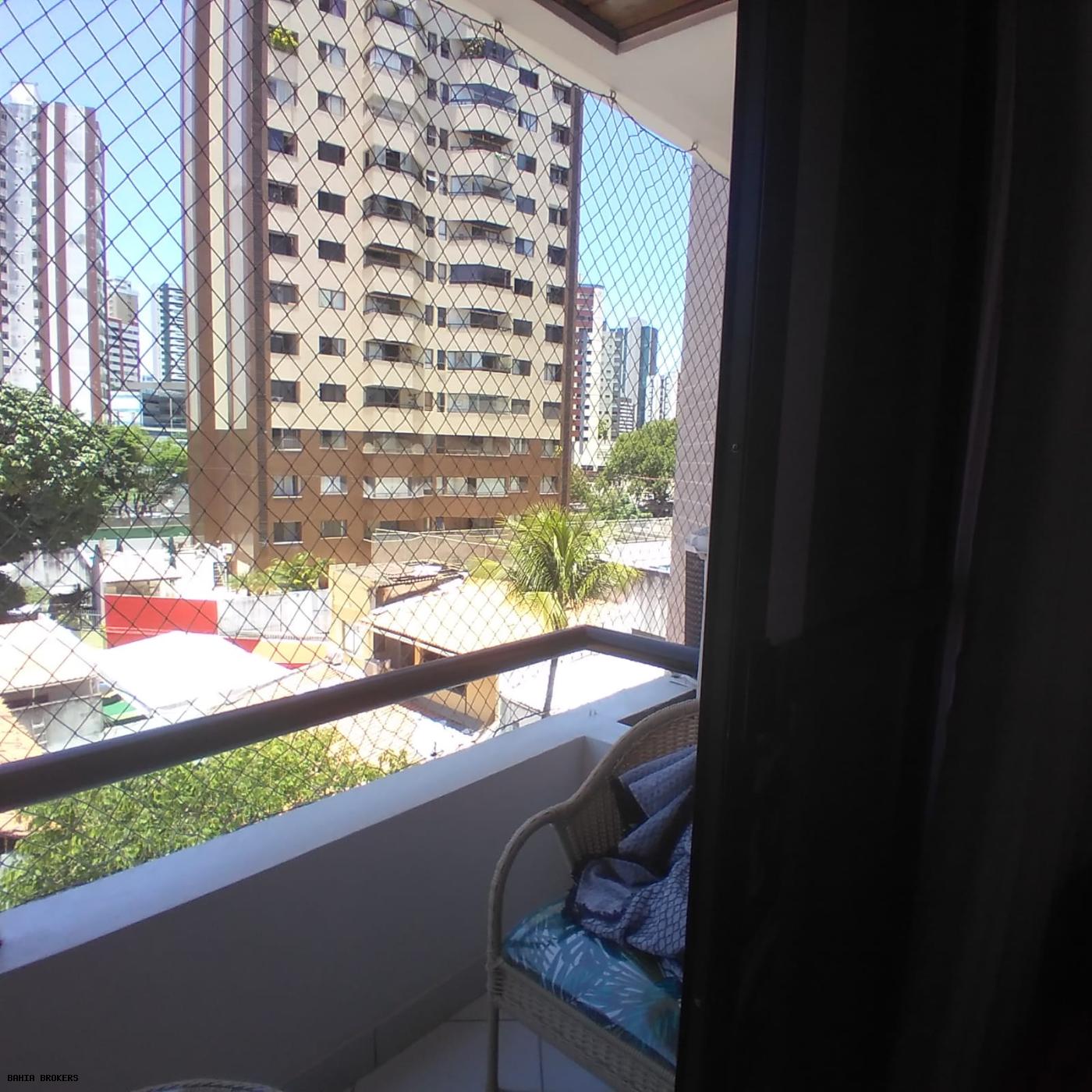 Apartamento à venda com 3 quartos - Foto 6