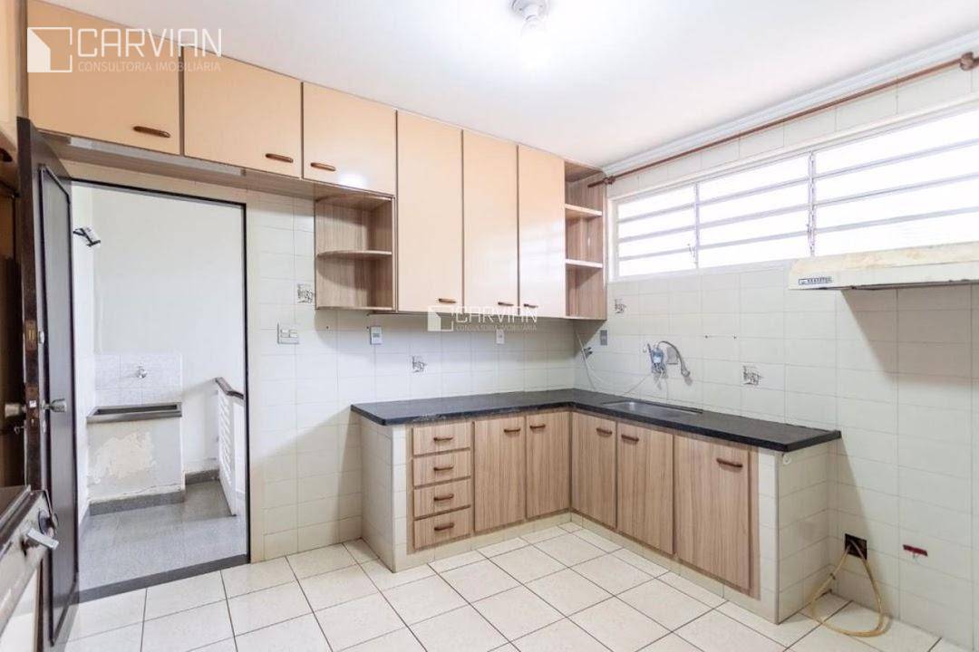 Casa à venda com 2 quartos, 378m² - Foto 19