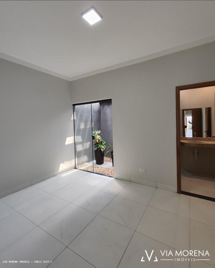 Casa à venda com 2 quartos, 120m² - Foto 8