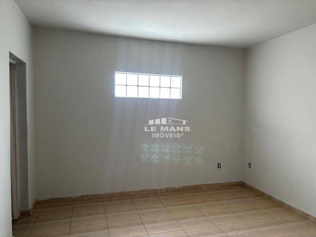 Casa, 1 quarto, 85 m² - Foto 1