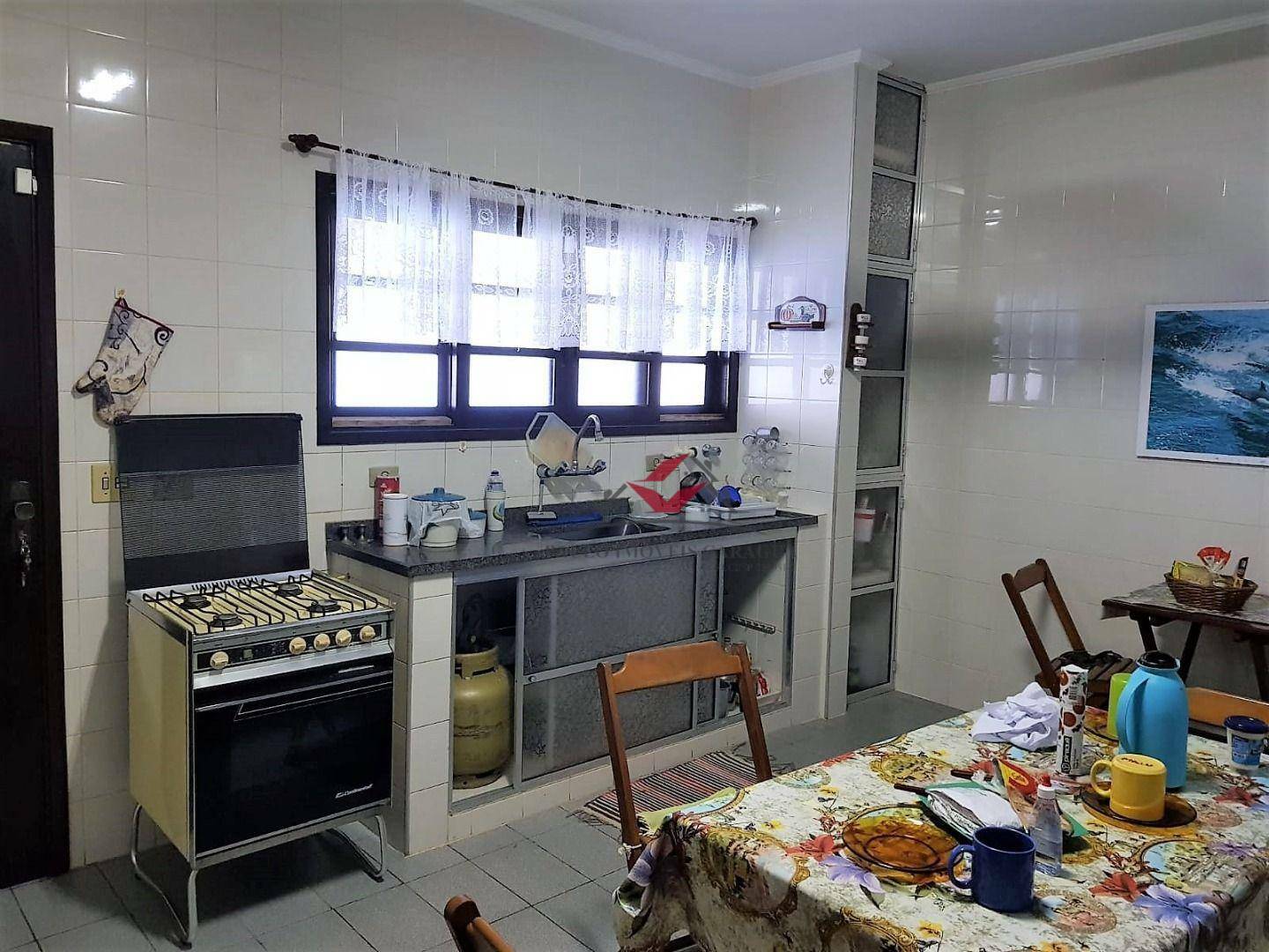 Casa de Condomínio à venda com 2 quartos, 157m² - Foto 2