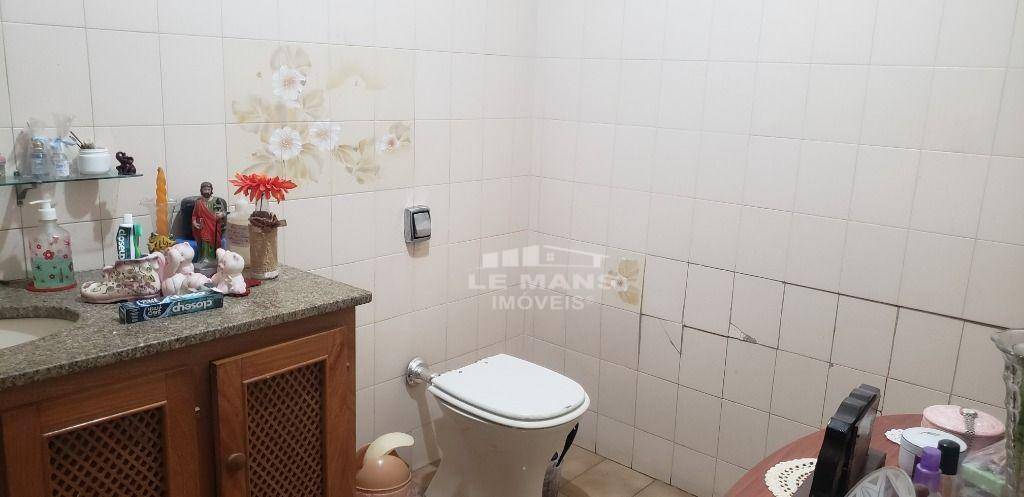 Casa à venda com 3 quartos, 186m² - Foto 9