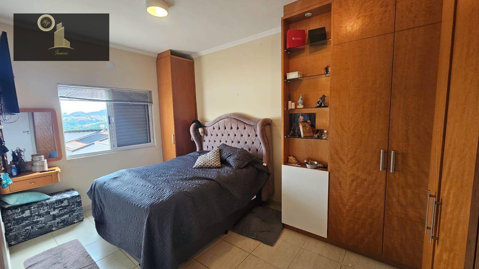 Casa de Condomínio à venda com 3 quartos, 234m² - Foto 11