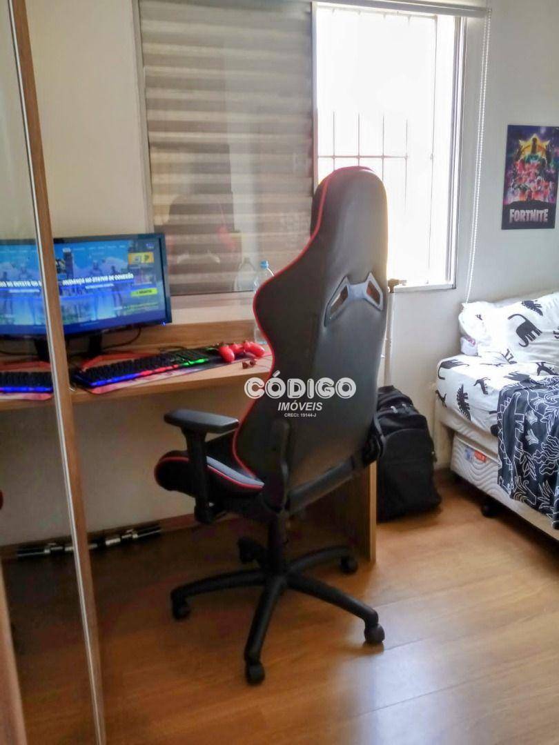 Apartamento à venda com 3 quartos, 93m² - Foto 20