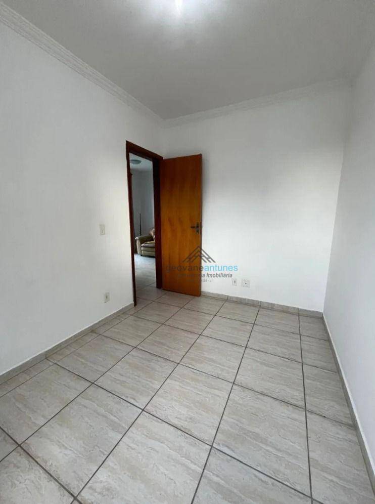 Apartamento à venda com 2 quartos, 48m² - Foto 8