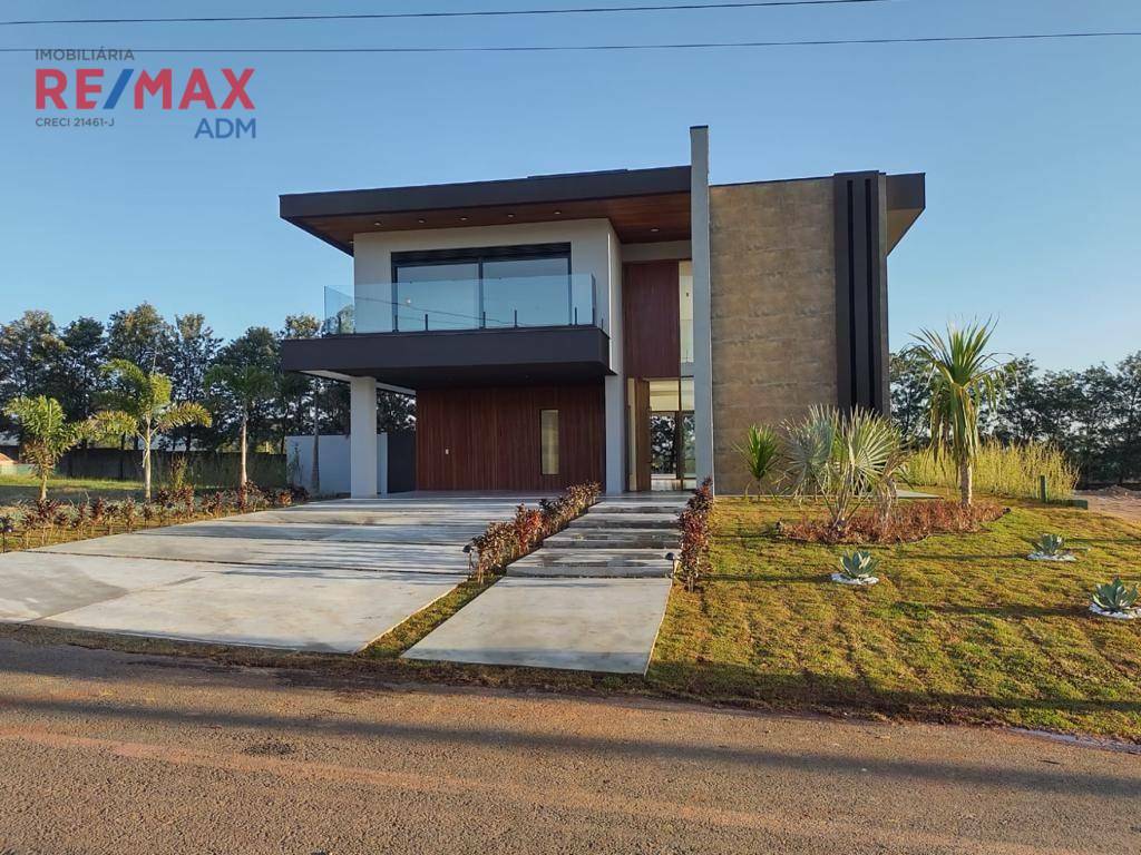 Casa de Condomínio à venda com 5 quartos, 550m² - Foto 3