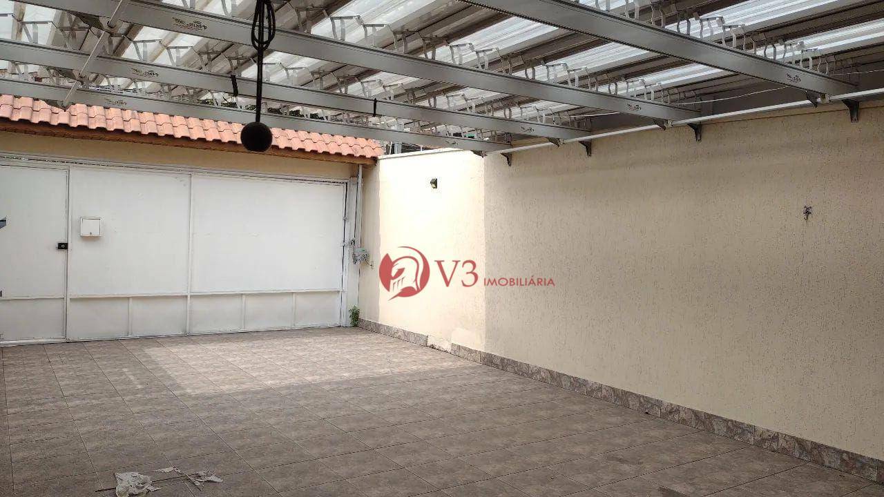 Sobrado à venda com 3 quartos, 125m² - Foto 2