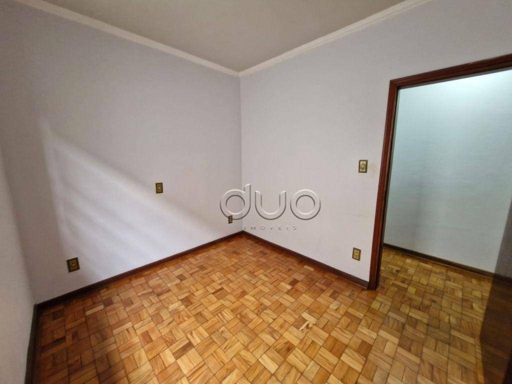 Casa para alugar com 2 quartos, 90m² - Foto 12