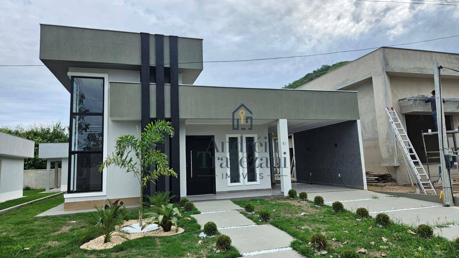 Casa de Condomínio à venda com 3 quartos, 133m² - Foto 2