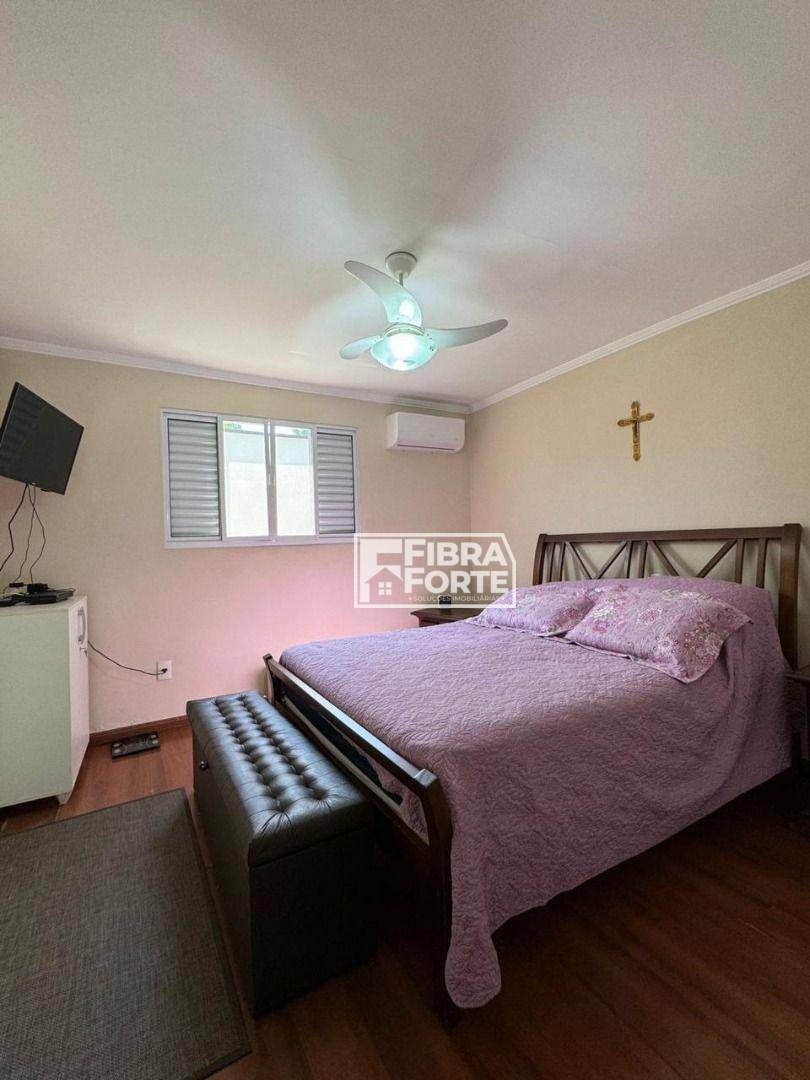 Casa de Condomínio à venda com 3 quartos, 215m² - Foto 16