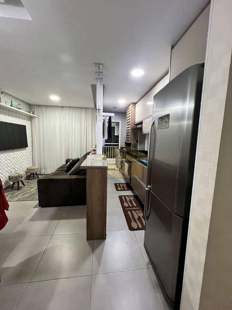 Apartamento à venda com 3 quartos, 67m² - Foto 11