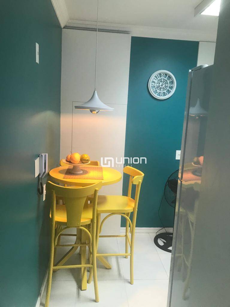 Apartamento à venda com 2 quartos, 96m² - Foto 4