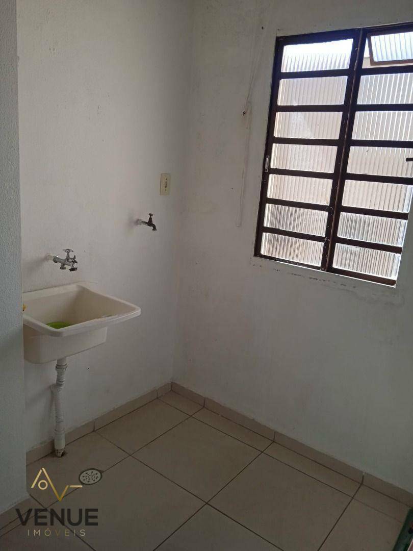 Apartamento à venda com 2 quartos, 48m² - Foto 7