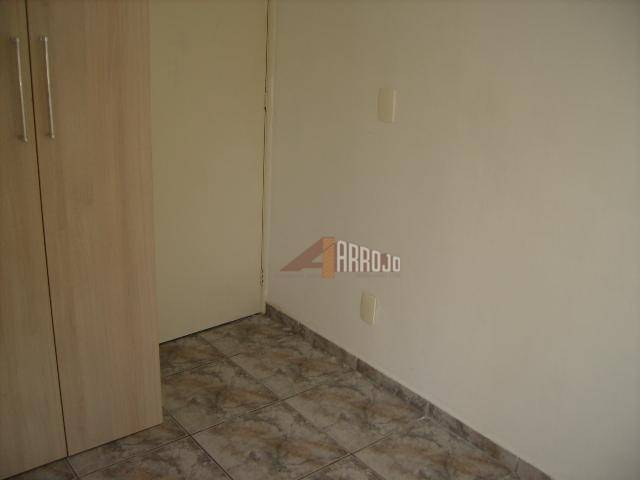 Apartamento à venda com 2 quartos, 45m² - Foto 6