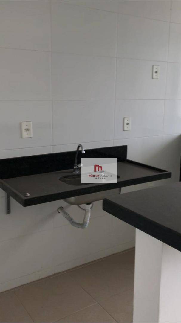 Apartamento à venda com 2 quartos, 56m² - Foto 2