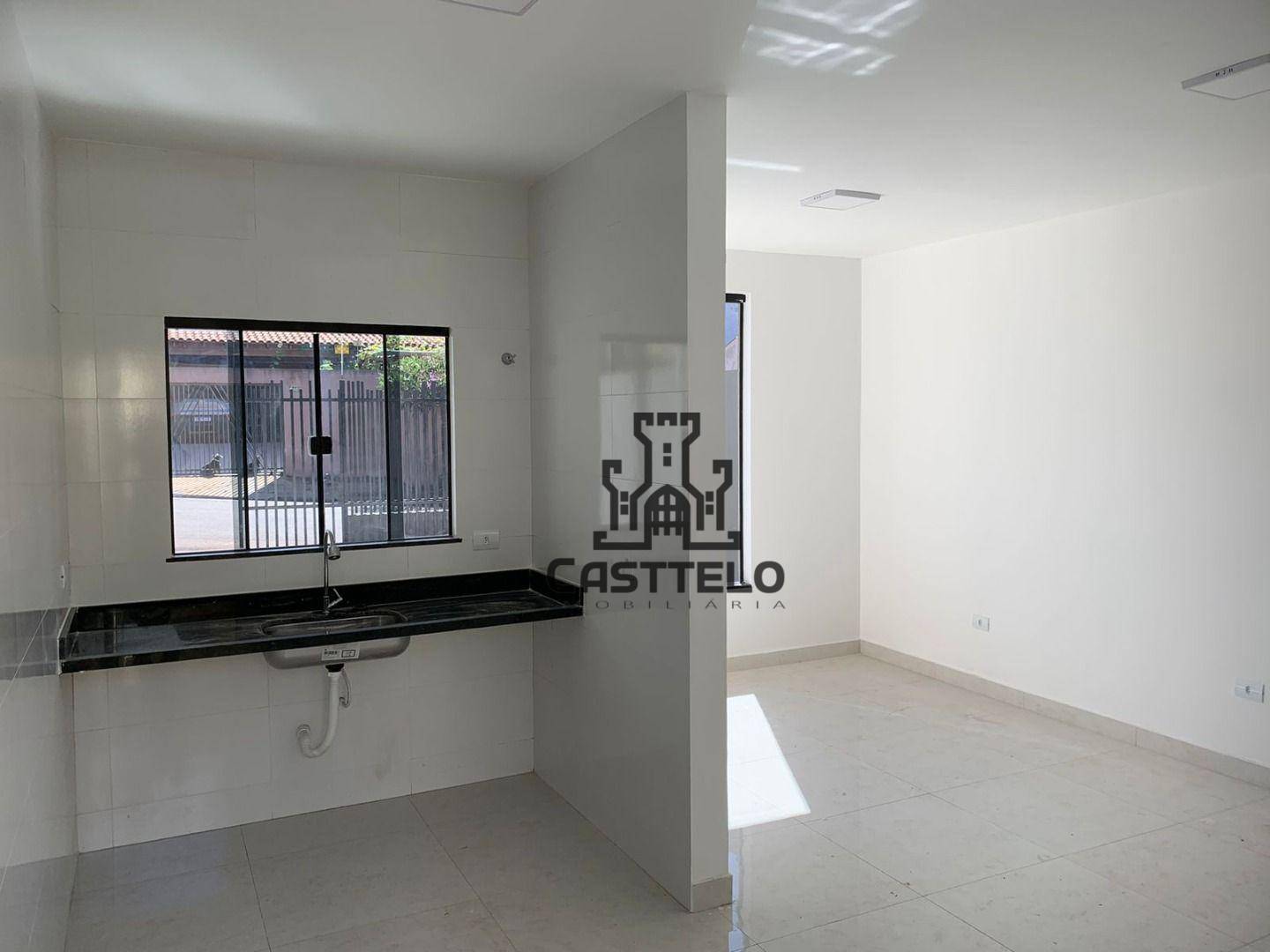 Casa à venda com 3 quartos, 102m² - Foto 5