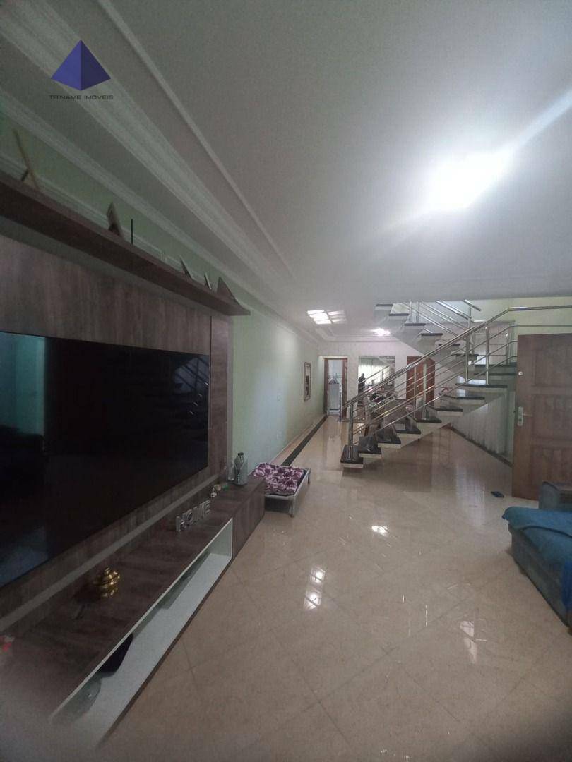 Sobrado à venda com 3 quartos, 198m² - Foto 4