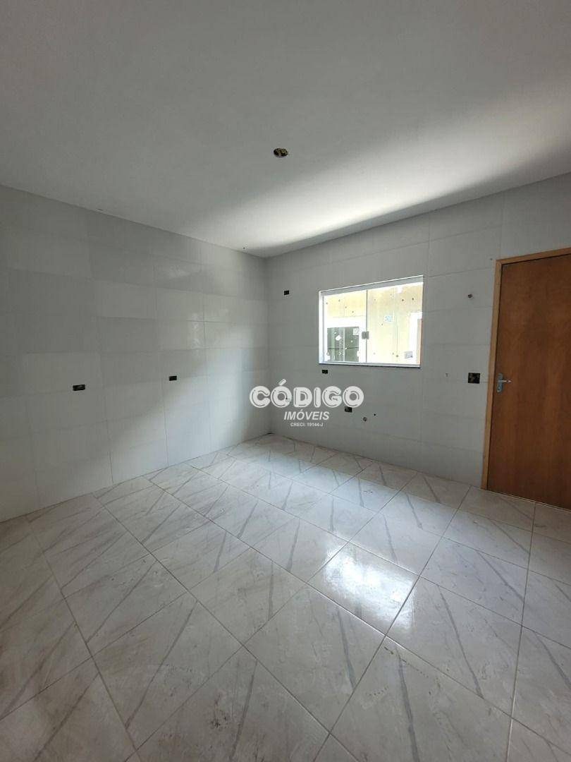 Casa à venda com 3 quartos, 145m² - Foto 13